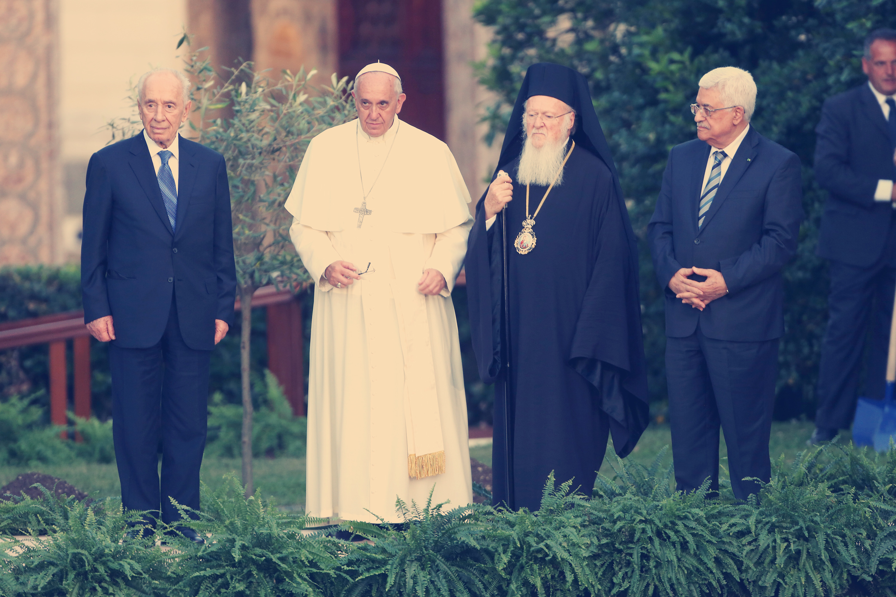 Pope Francis Meets Israeli President Shimon Peres, Palestinian President Mahmoud Abbas And Patriarch Bartholomaios I To Pray For Peace