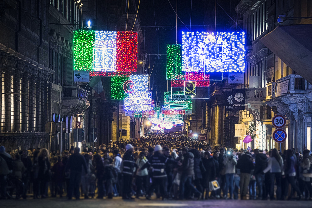 Christmas, Lights, NWO, Rome, Nations, flags, Pope, Francis, The Wild Voice, globalization, government