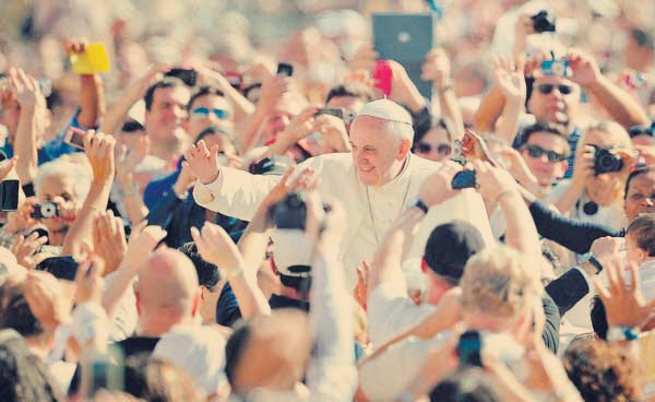 pope francis false prophet working crowds